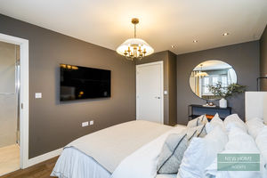 Photo 13- click for photo gallery